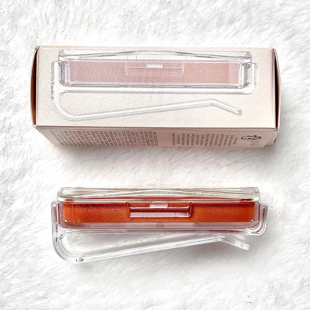 Fenty Beauty Gloss Bomb Dip Clip-On Lip Luminizer in Fenty Glow New